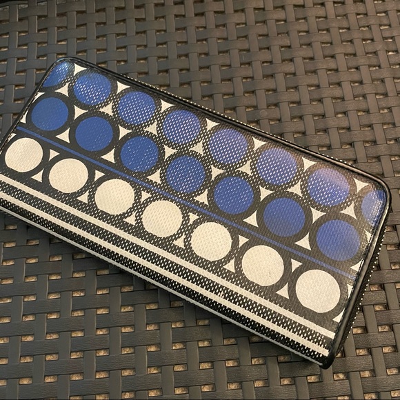 Milly * Wallet - Picture 9 of 13